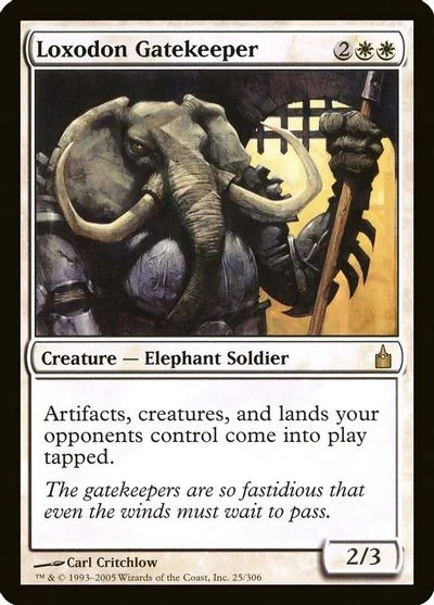 Loxodon Gatekeeper [Foil] #25